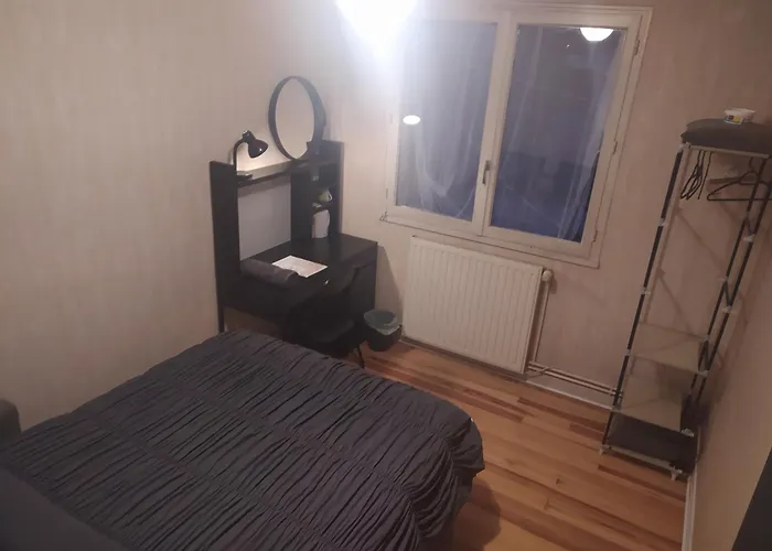 Entire For Rent Apartment *